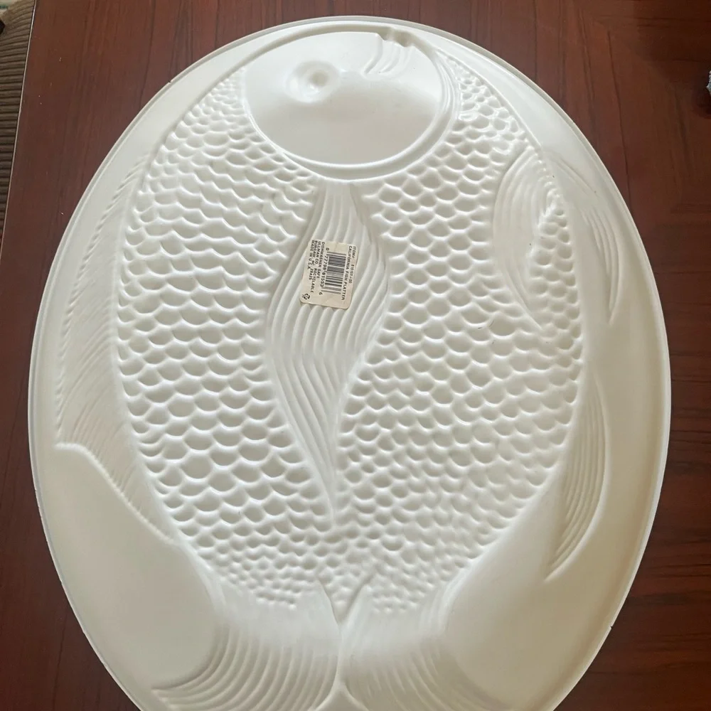 Colorful Fish-Shaped platter/ Firm Price